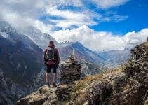 I Ditched My Apartment to Live Out of a Backpack And Travel Full Time – Here’s How I Did It