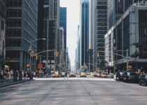 How I Travel the World Taking Walking Tours In Every City on a Budget
