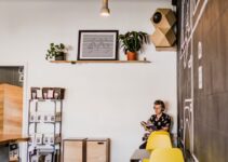 Quit Your 9-5: Make Money Online While Traveling the World With Zero Experience Quit Your 9-5: Make Money Online While Traveling the World With Zero Experience