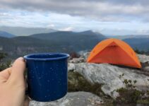 The Only Hiking Checklist You’ll Ever Need, Recommended By Experts