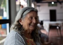 Be Happier Naturally – Micro Habits to Hardwire Positive Neuropathways