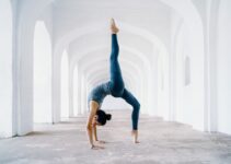 “The Connection Between Physical Health and Personal Growth” “The Connection Between Physical Health and Personal Growth”