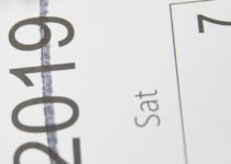 “How Companies Handle Tax Day: Corporate Filing Differences”
