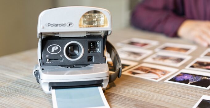 Photo "Budget-Friendly AI Image Enhancers: Professional Results Without Breaking the Bank"