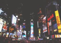 Social Commerce Retargeting: Re-engaging Social Media Shoppers