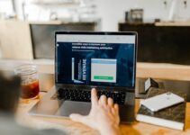 Social Commerce Analytics: Measuring Social Sales Performance Social Commerce Analytics: Measuring Social Sales Performance