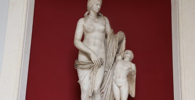 Photo Ancient statue