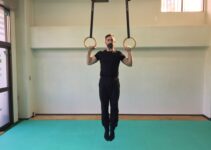 Wide-Grip vs Close-Grip Pull-Ups: Which Targets What? Wide-Grip vs Close-Grip Pull-Ups: Which Targets What?