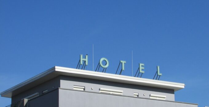 Photo AI, Pet-Friendly Hotels