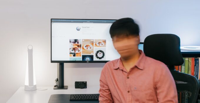 Photo Spot Deepfake Videos