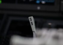 How to Connect VR Headset to PC