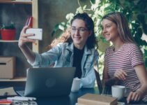 Finding Balance: How to Take a Social Media Break Without FOMO Finding Balance: How to Take a Social Media Break Without FOMO
