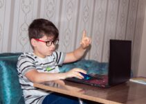 Protecting Kids Online: 17 Non-Invasive Tips