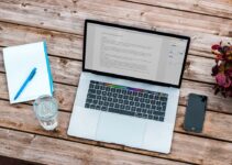 Crafting an Effective Resume: Land Interviews Crafting an Effective Resume: Land Interviews