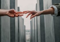 How to Build a Support Network That Helps You Grow