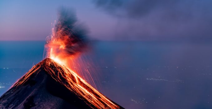 How to Explain How Volcanoes Erupt