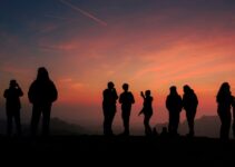How to Stop People-Pleasing and Set Boundaries